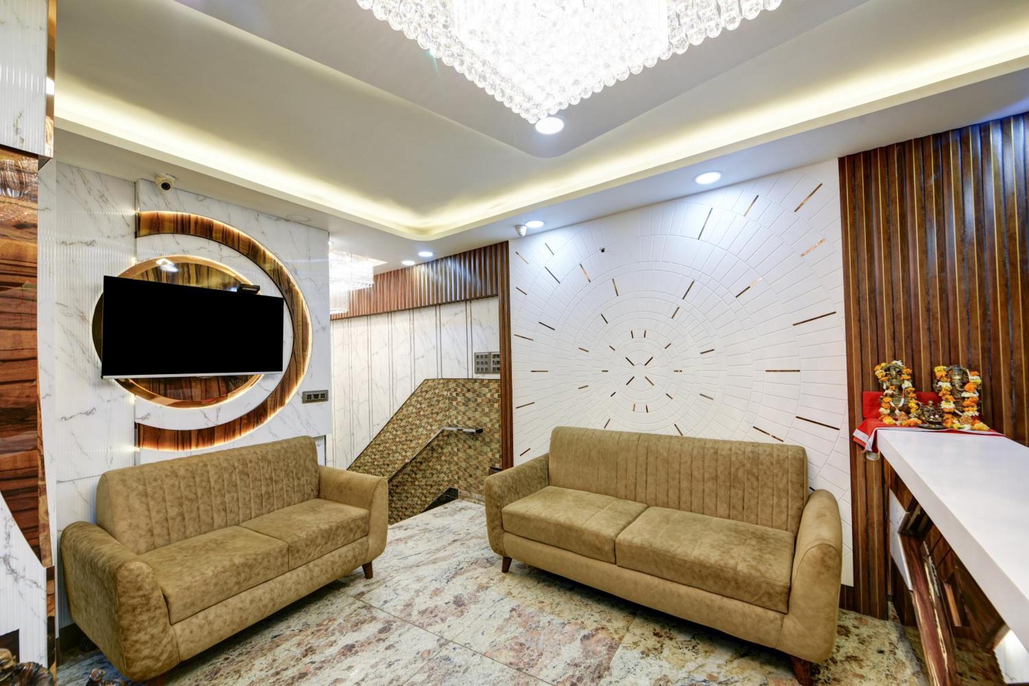 New Frontier - 2 Mins From Old Delhi Railway Station & Chandni Chowk מראה חיצוני תמונה
