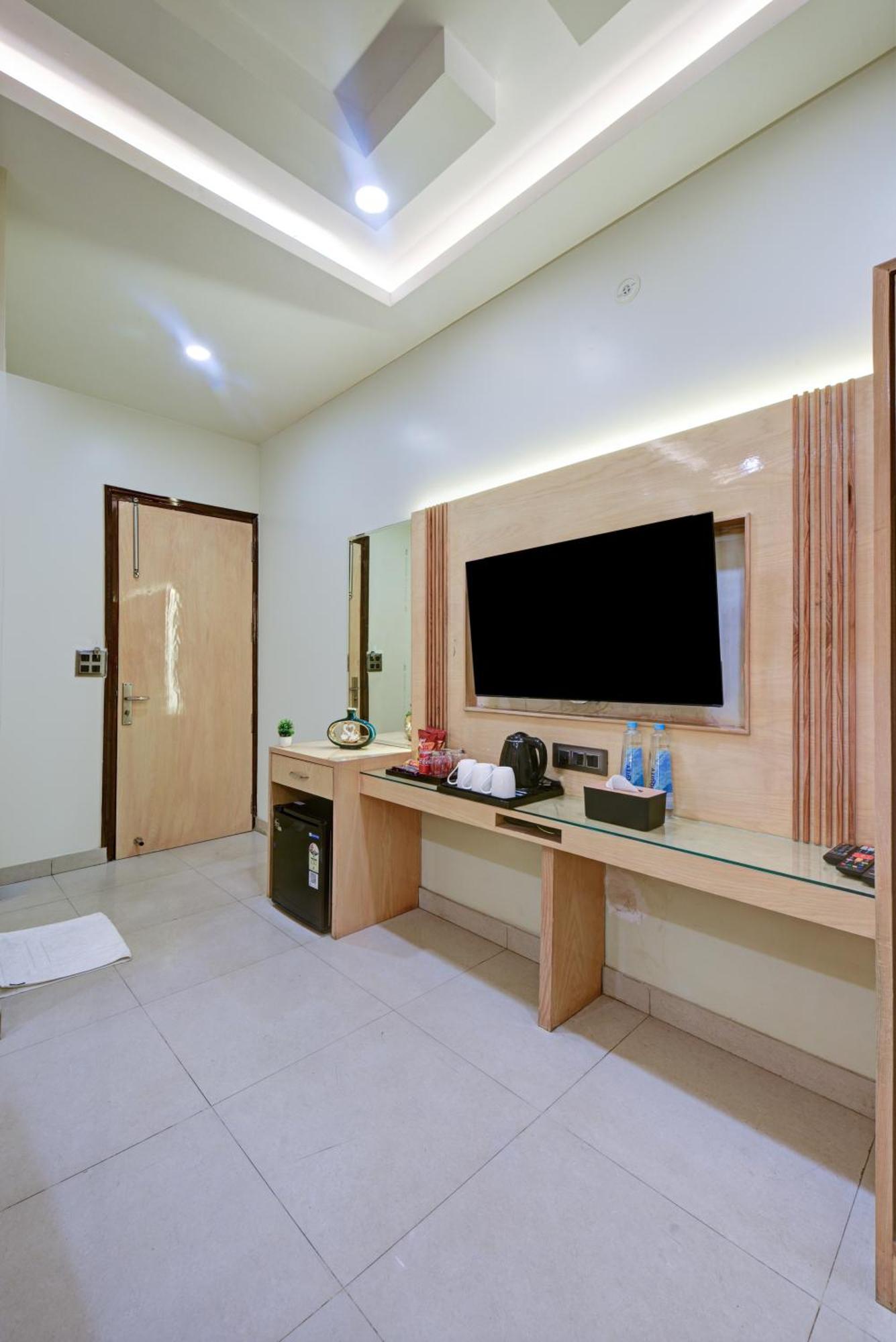 New Frontier - 2 Mins From Old Delhi Railway Station & Chandni Chowk מראה חיצוני תמונה
