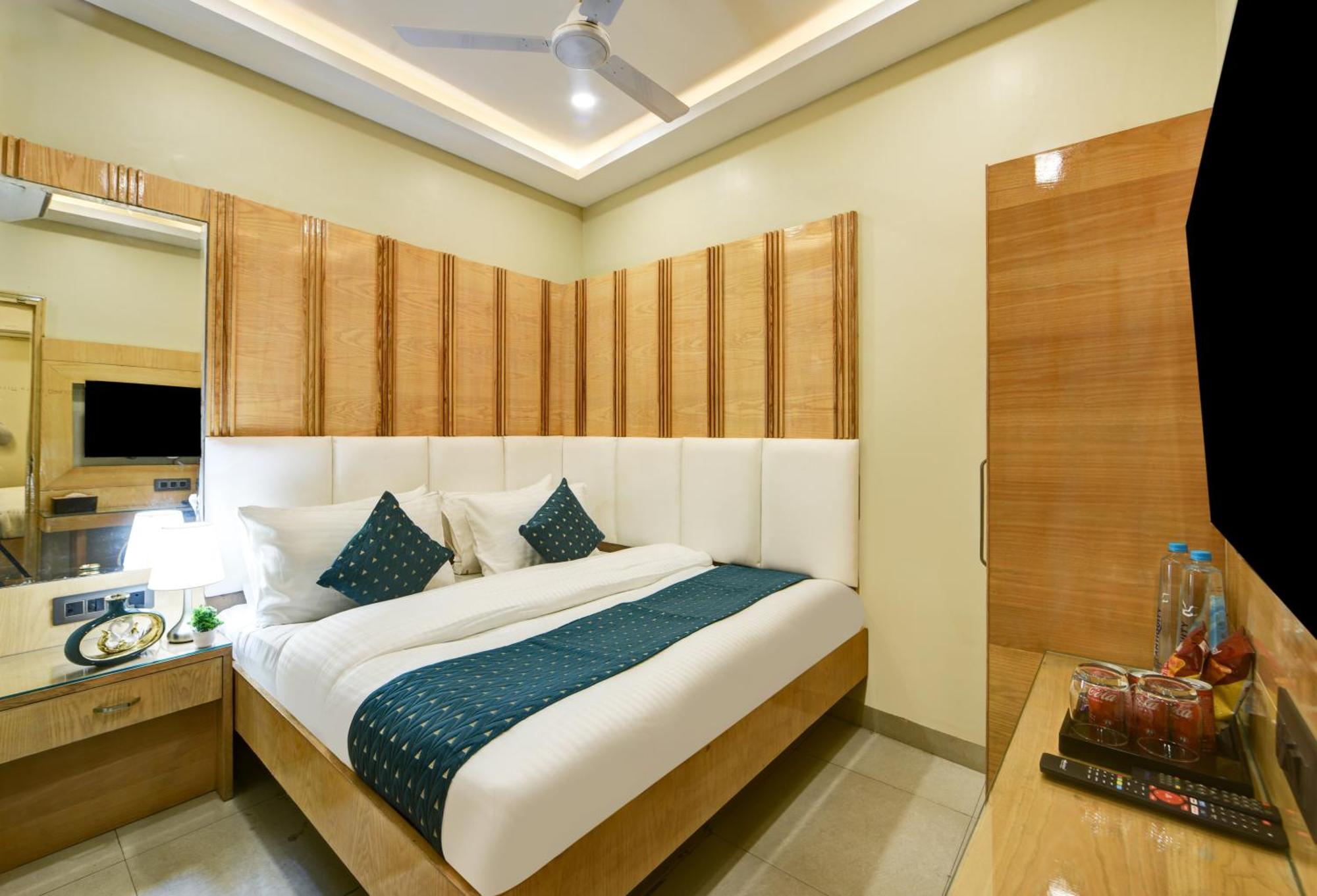 New Frontier - 2 Mins From Old Delhi Railway Station & Chandni Chowk מראה חיצוני תמונה